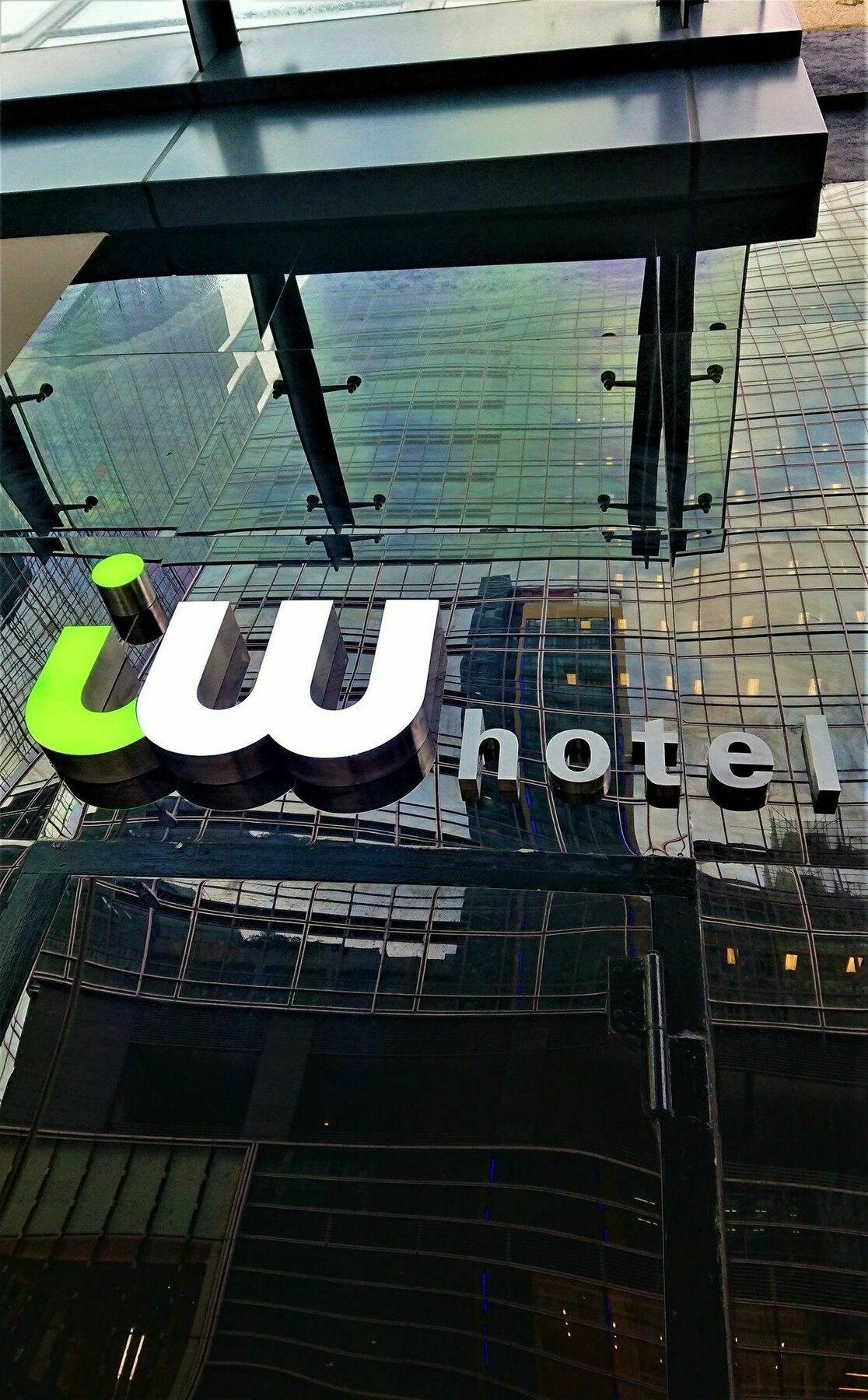 Iw ホテル 香港 エクステリア 写真